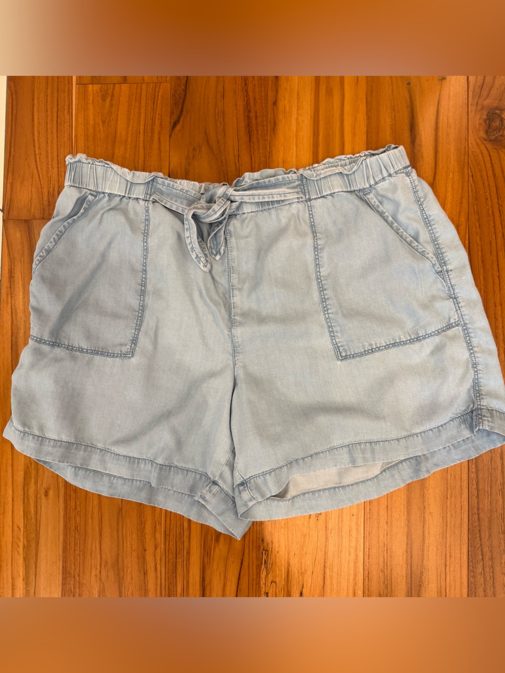 ⛱️aerie - Light Blue Chambray Paperbag Waist Shorts - XL